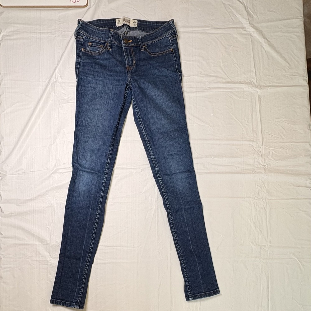 Womens Hollister denim dark blue jeans. Super skinny, size 0 regular